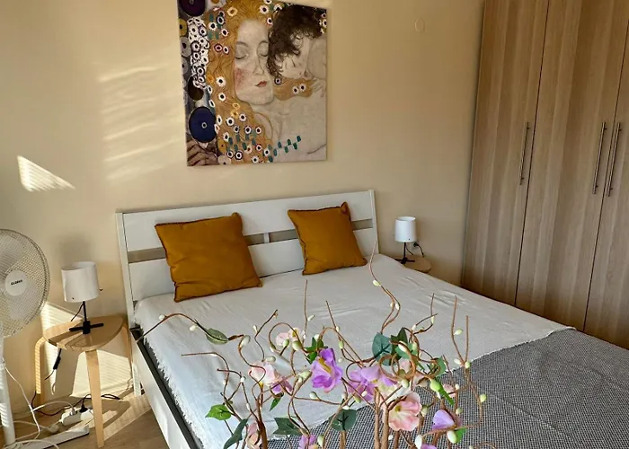 Emerald Buddha * Bansko