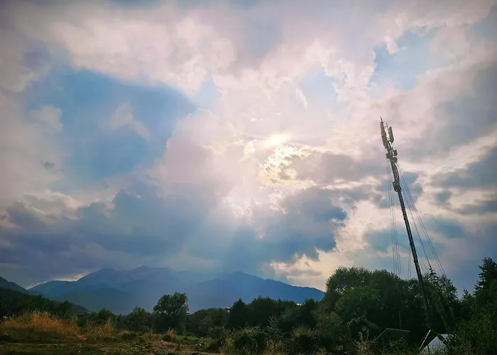 Emerald Buddha Apartment *