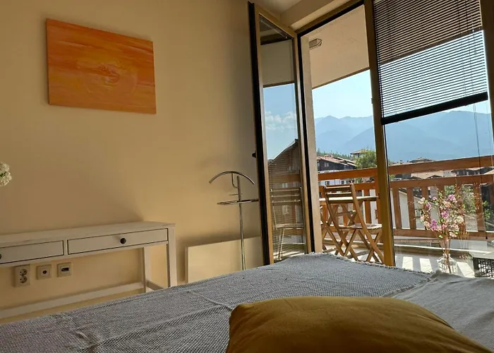 Emerald Buddha Apartment